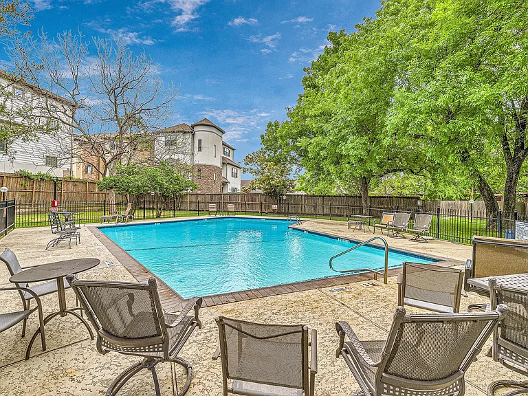1500 Sandy Springs Rd #35 — Photo 25