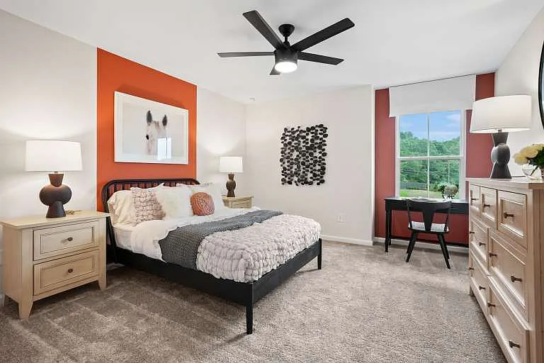 5 bed, 2653 sqft, $2,800 — Photo 3
