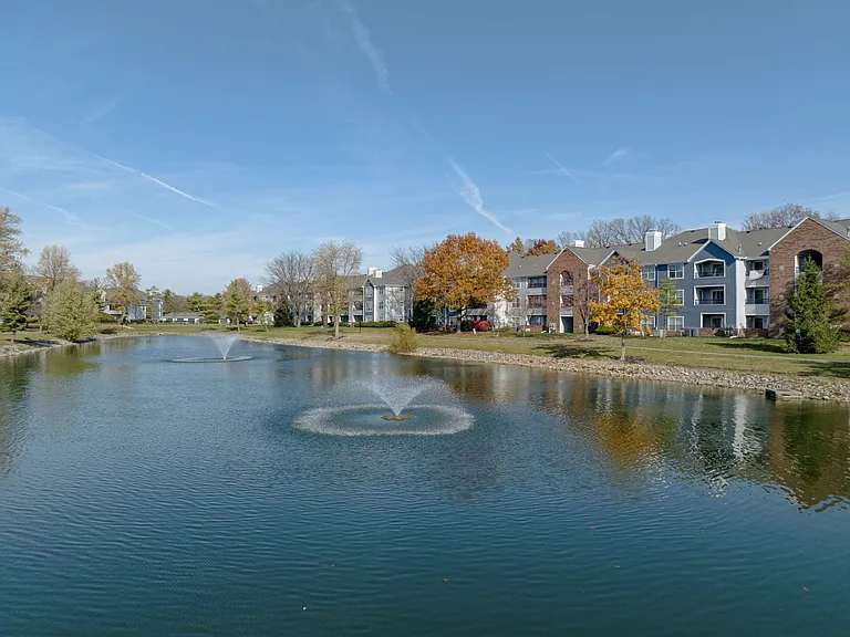 Saw Mill Village Apartments — Photo 22