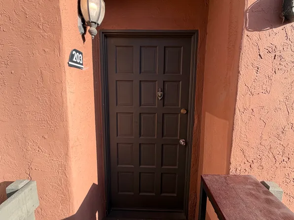 17081 W Bernardo Dr, San Diego, CA 92127