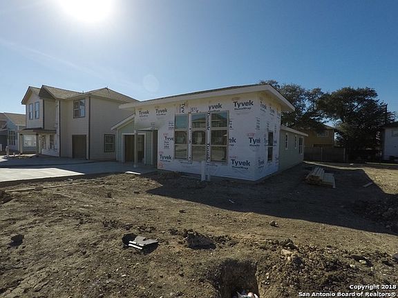 3rd image of 143 Villa Arboles