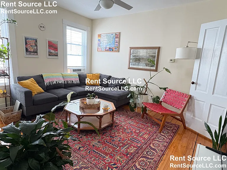 34 Wyatt St — Photo 6