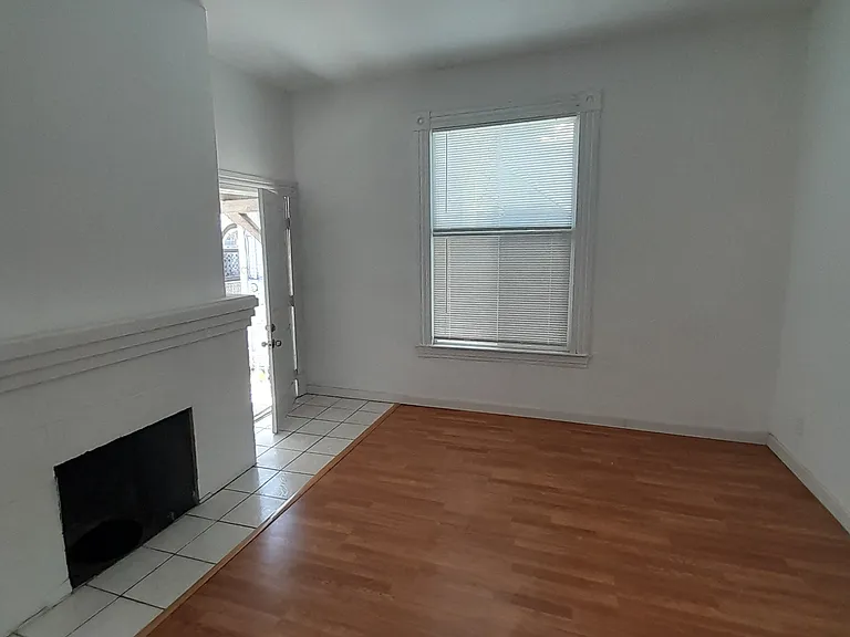 2644 Orchard Ave — Photo 13
