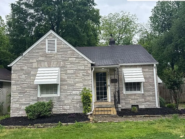 3615 Powell Ave — Photo 1