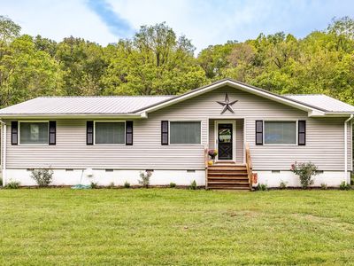 3304 Old Highway 31 E, Westmoreland, TN, 37186