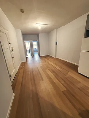 Living room, photo 5