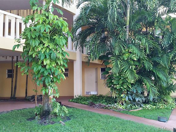 3rd image of 7430 Miami Lakes Dr #105