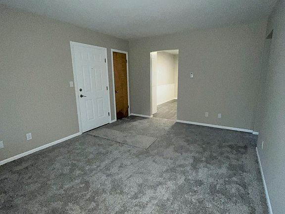 2nd image of 615 Douglas Ave #I3
