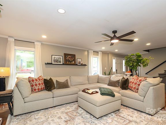 4th image of 311 Southfork Dr