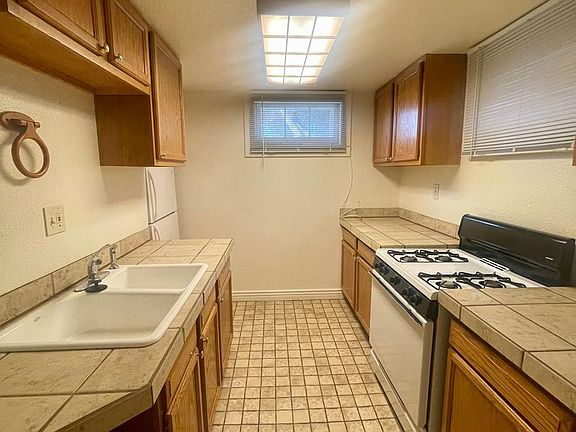 5th image of 1918 Mount Washington Ave APT B