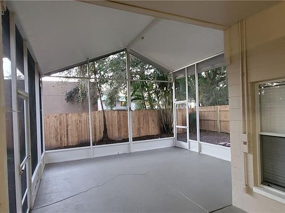 5th image of 13432 Bellingham Dr