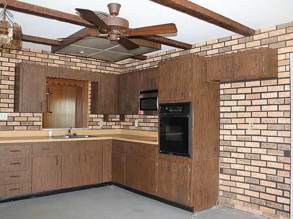 Home For Sale In AZALEA WAY SUBDIVISION