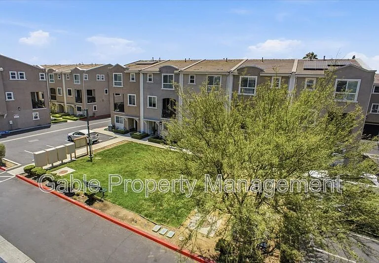 14854 Nordhoff St — Photo 12