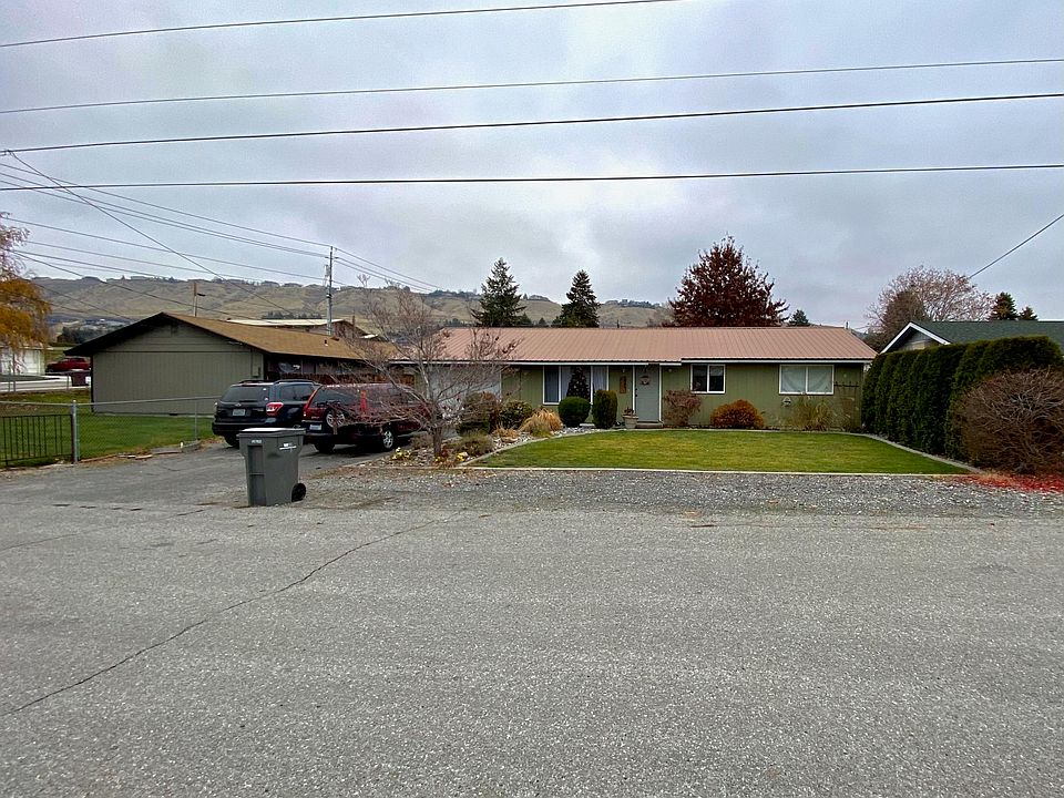 1st image of 2221 Arden Ct N