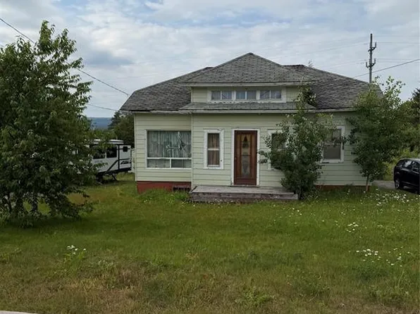 11 Garden Road, Deer Lake, NL A8A1L1