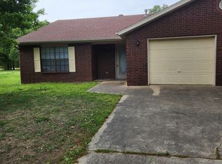 237 Drew Pl #A, Springdale, AR 72762