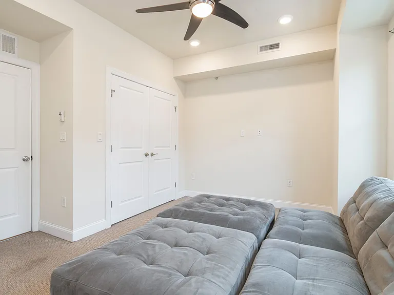 1825 N Bouvier St #B — Photo 20