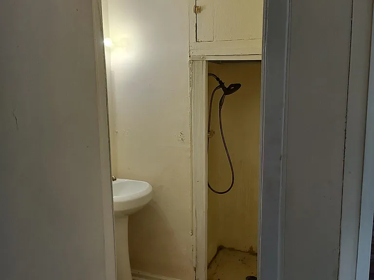 1147 Roselle St — Photo 10