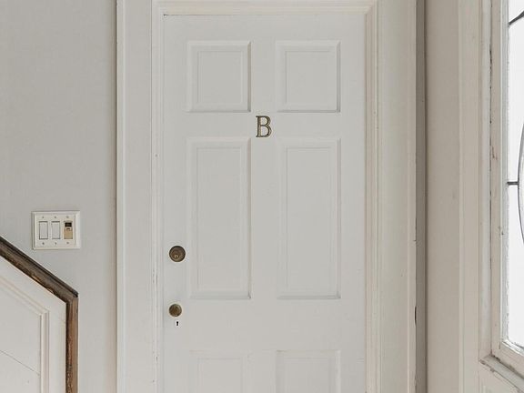 2nd image of 84 Bull St APT B
