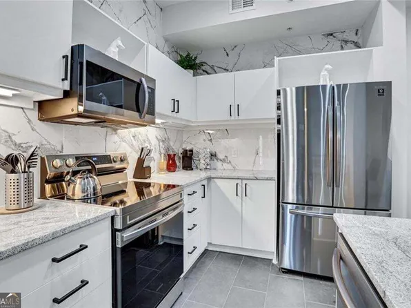 390 17th St NW Unit 6006, Atlanta, GA 30363