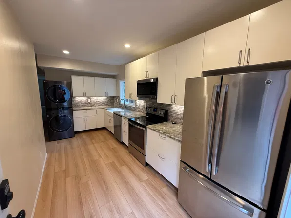 20327 150th Ave SE #B, Monroe, WA 98272
