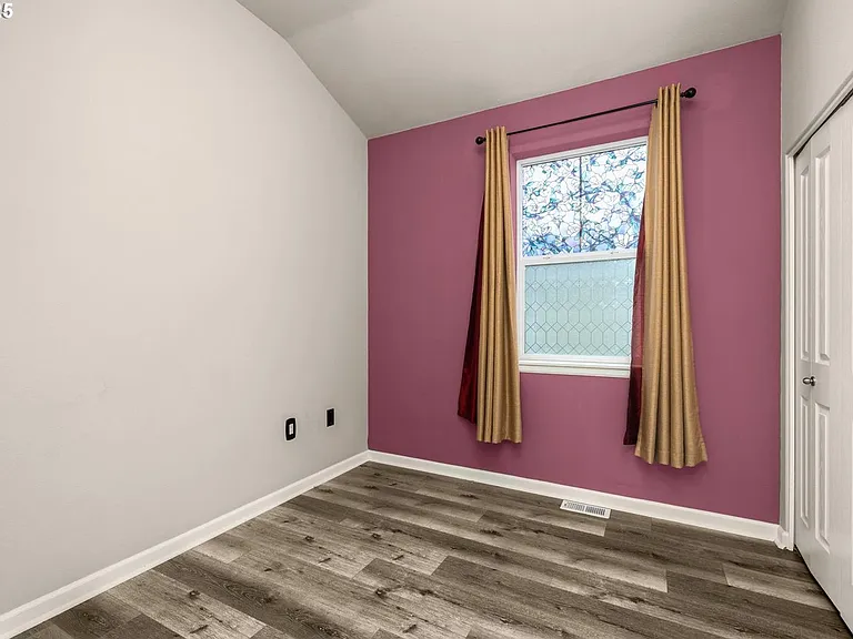 10955 SW 130th Ave — Photo 23