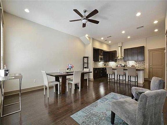5th image of 2520 Bluebonnet Ln #42