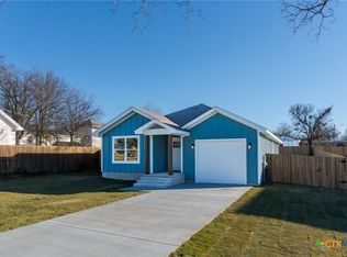 1210 Mill St, Gatesville, TX 76528