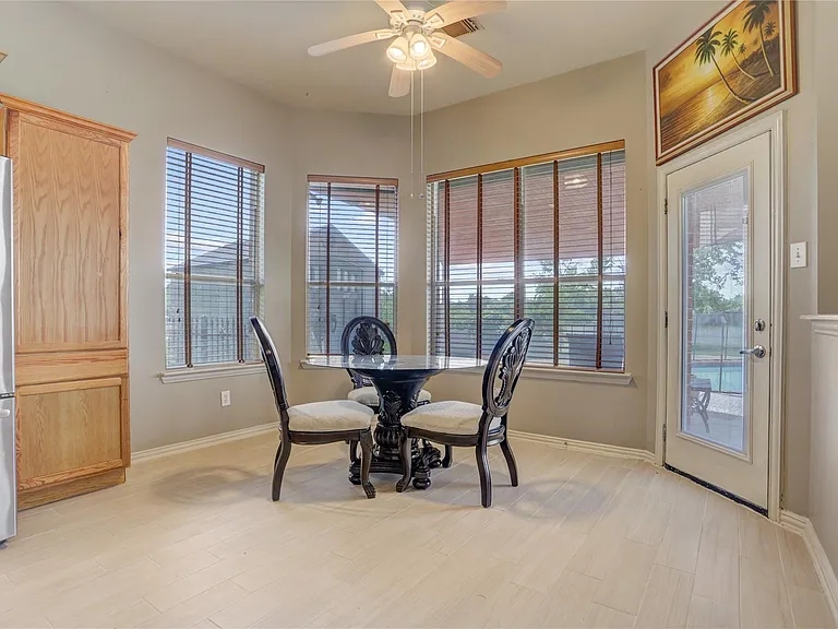 10006 Autumn Lake Trl — Photo 12