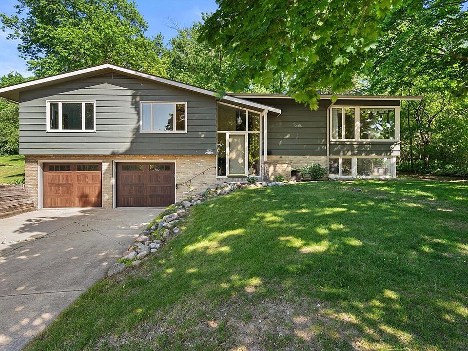 1st image of N89W17089 Highland COURT