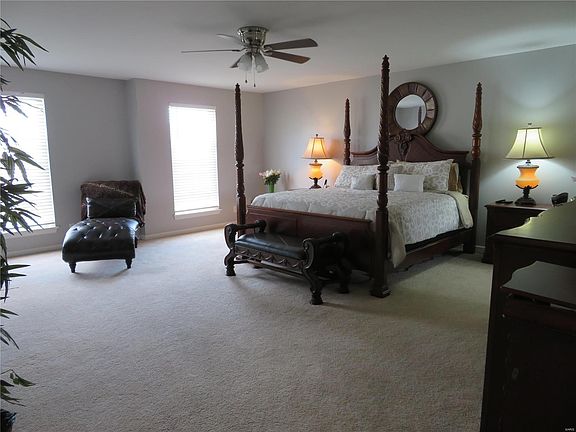 5th image of 81 Bayberry Dr