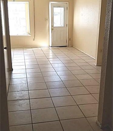 3rd image of 7275 Chasewood Dr