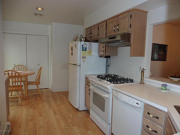 5th image of 508 Maryland Ave
