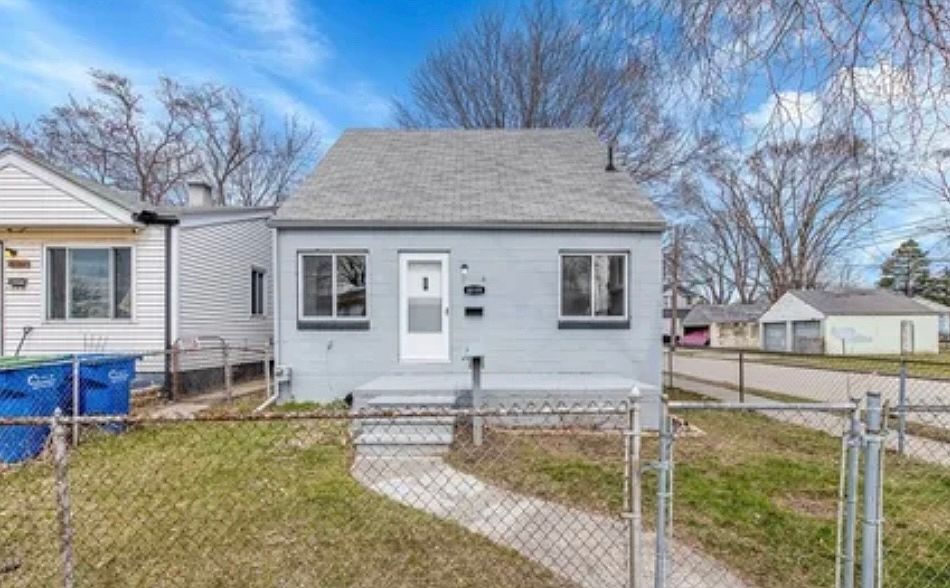 1st image of 8119 Rivard Ave