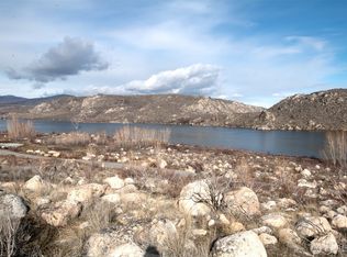 Lazy Lightning, Pateros, WA 98846