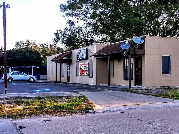 3rd image of 622 S 6th St