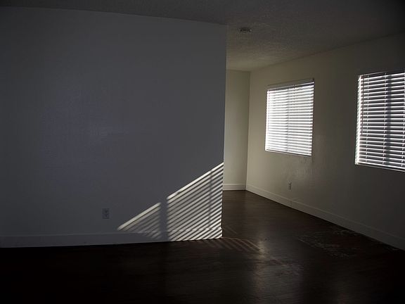 3rd image of 535 N 1st St N #D