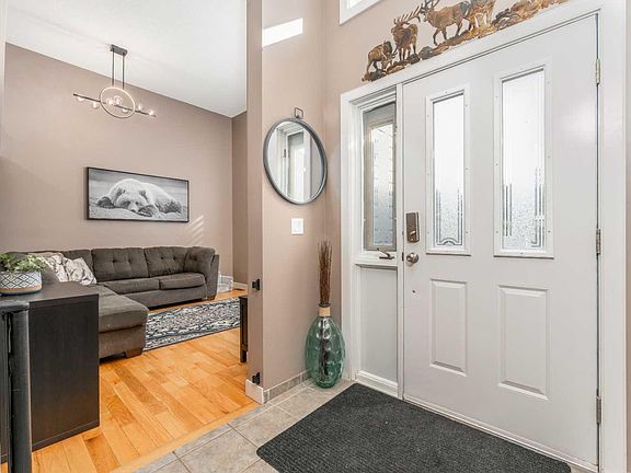 4th image of 11 Mount McGillivary Dr