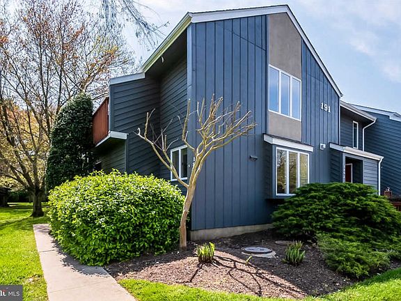 2nd image of 191 Sea Eagle Dr #1