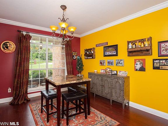 5th image of 8437 Weatherford Ct