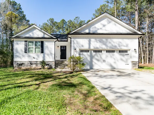 234 Shawnee Dr, Louisburg, NC 27549