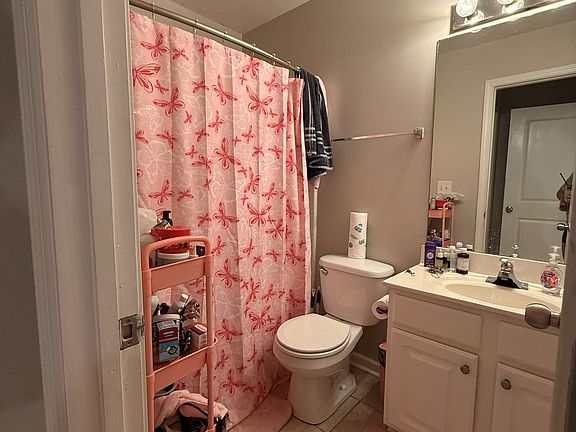 4th image of 1035 Barnett Shoals Rd APT 1220