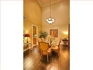 4th image of 4654 Hill Top View Ln