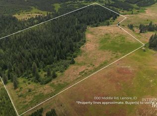 0 Middle Rd, Lenore, ID 83541