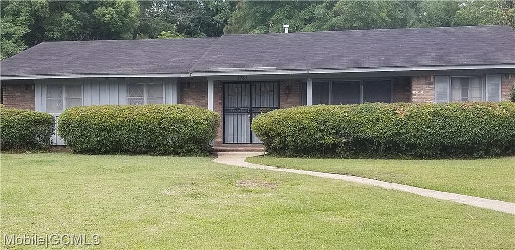 3761 Heritage Dr N, Mobile, AL 36609 | Zillow