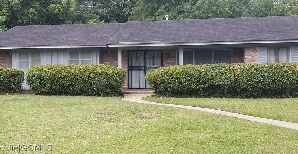 1st image of 3761 Heritage Dr N