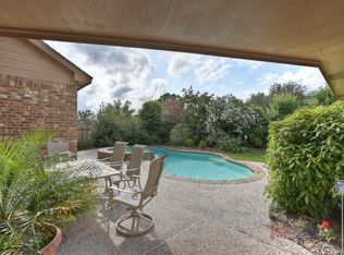 3606 Pine Tree Dr, Pearland, TX 77581