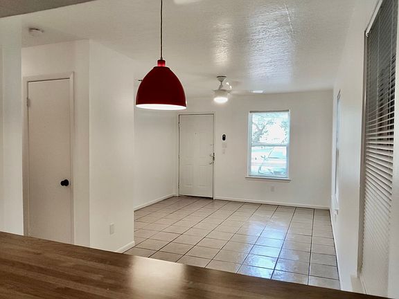 5th image of 107 1st St APT A