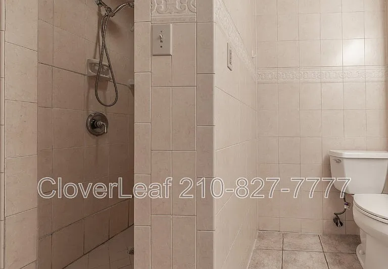 323 Barrera St — Photo 23
