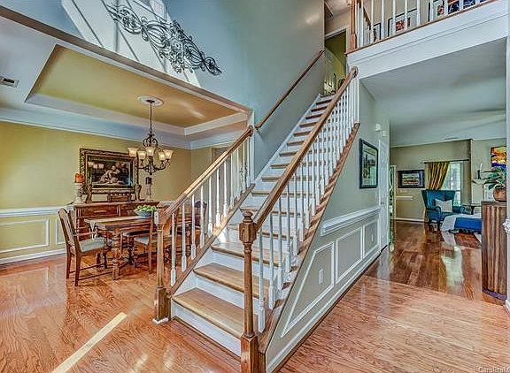 2nd image of 6310 Lowergate Dr